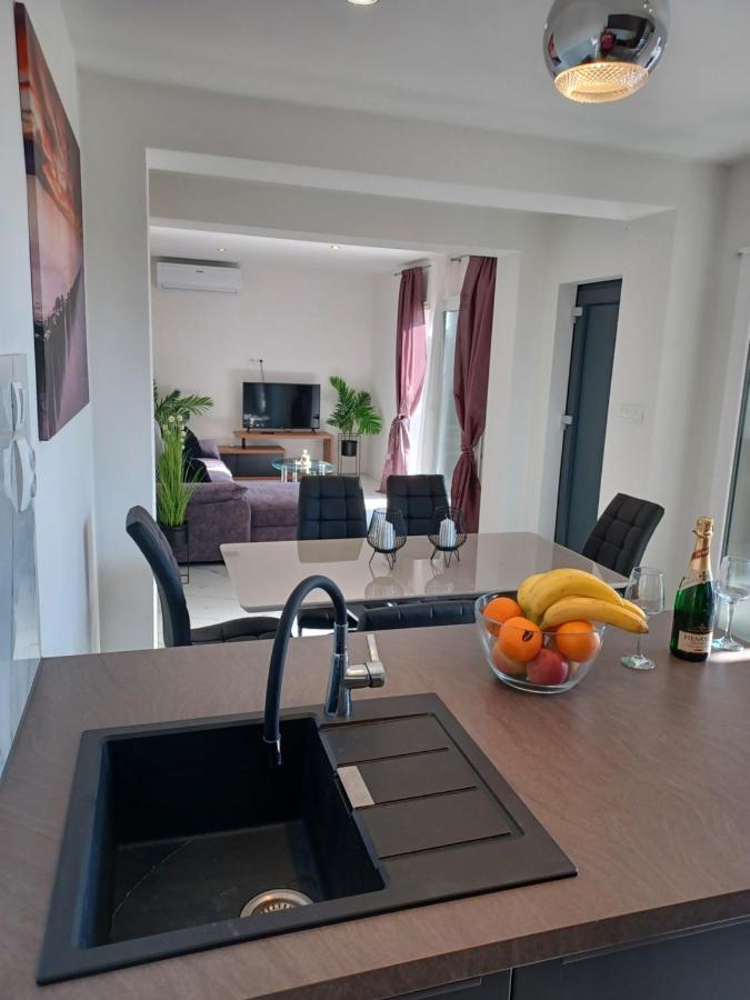 Luxury Apartment Cvita Подстрана Экстерьер фото